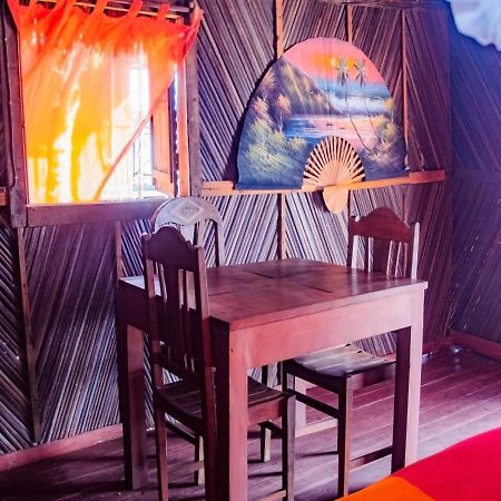 Nosy-Be Reva Castel Bed & Breakfast エクステリア 写真